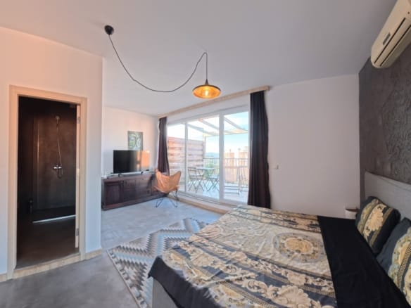 IMG 20251211 134225 00 005